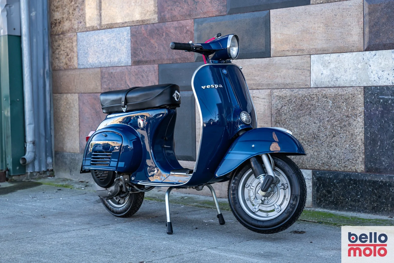 BM484 Vespa ET3 125 Blue Andrea_1600px-124.jpg