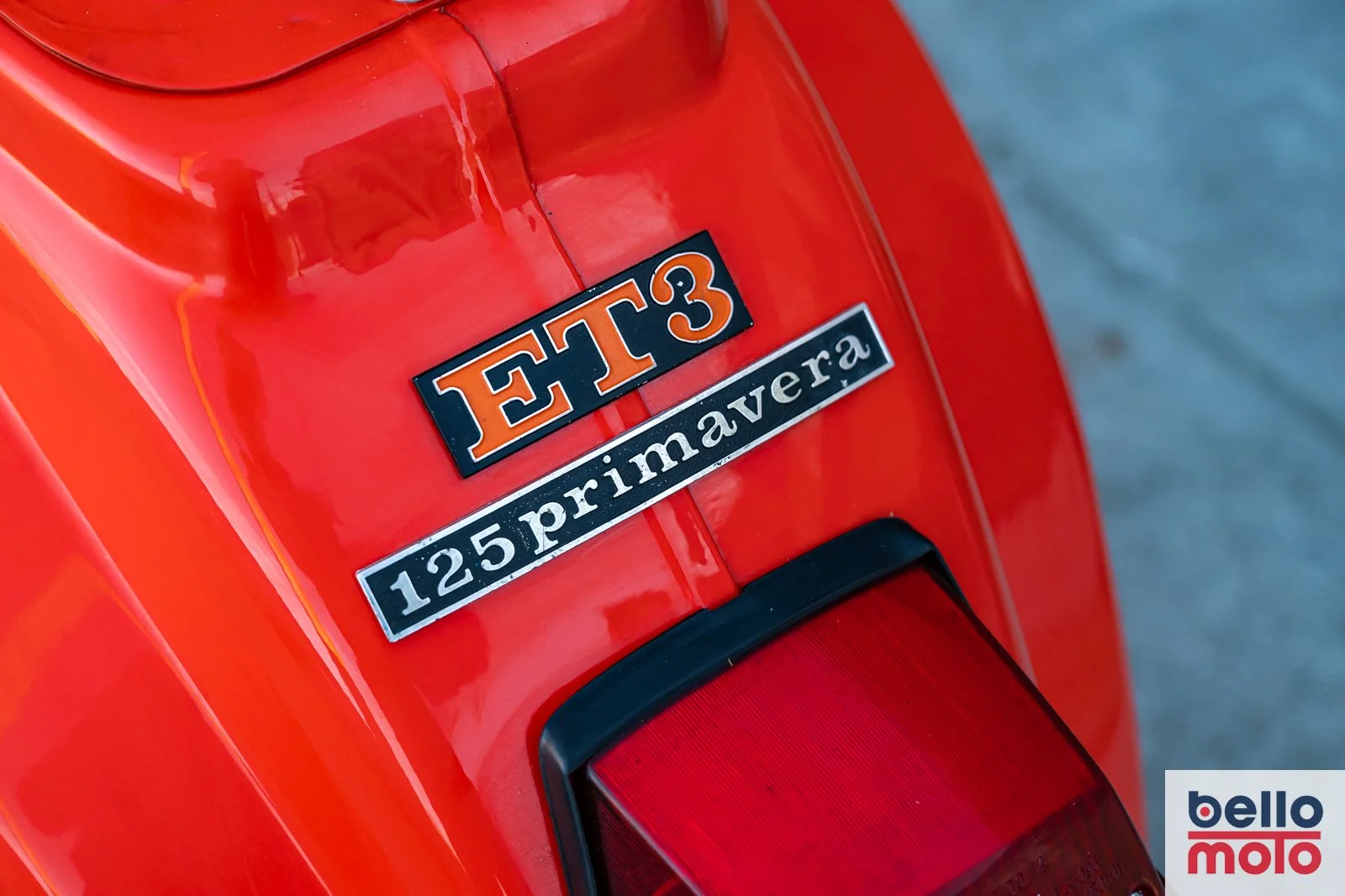 BM485 Vespa ET3 125 Red Andrea_1600px-14.jpg