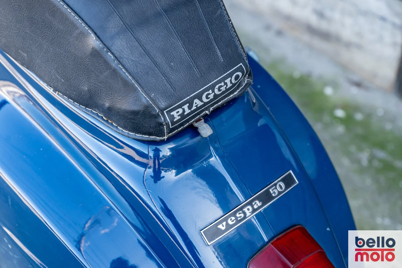 BM470 Vespa 50 Blue_1600px-21.jpg