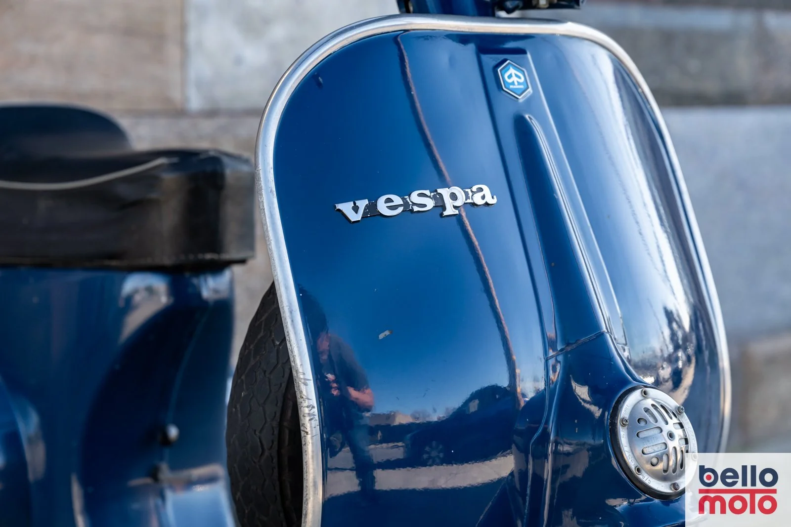 BM470 Vespa 50 Blue_1600px-50.jpg
