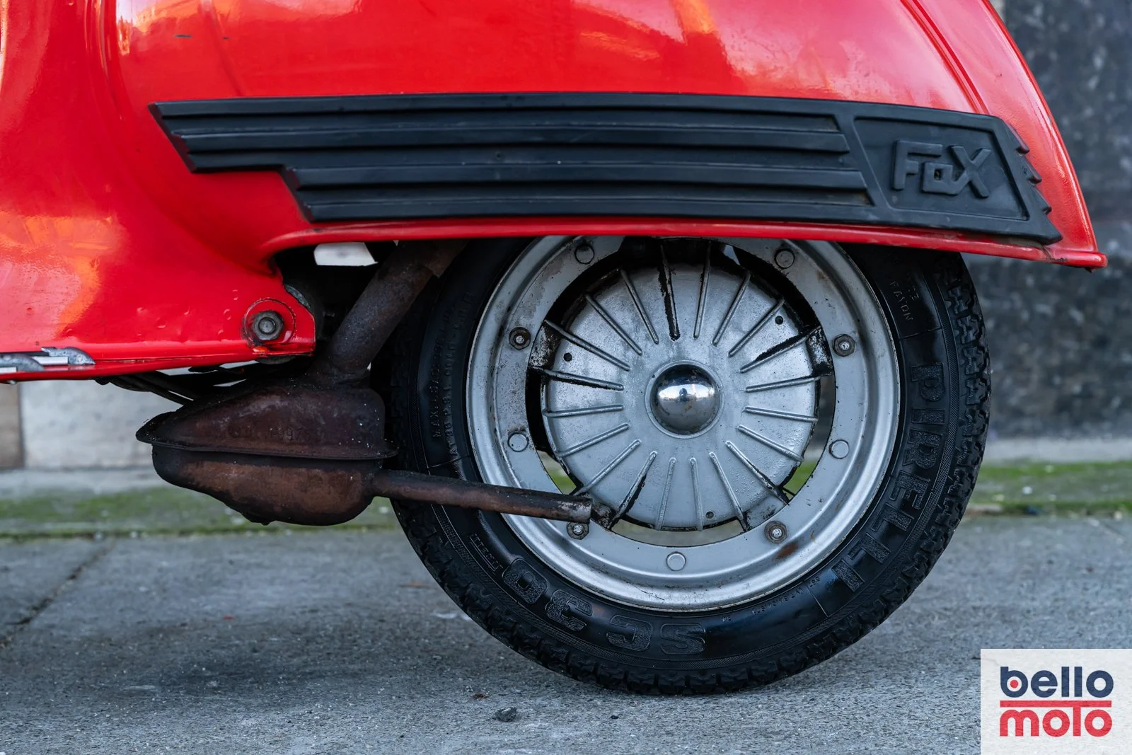 BM474 Vespa 50 Special Rossa_1600px-16.jpg