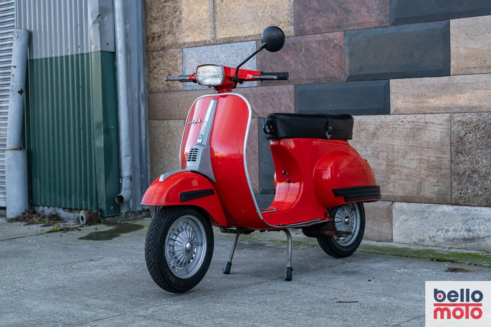 BM474 Vespa 50 Special Rossa_1600px-68.jpg