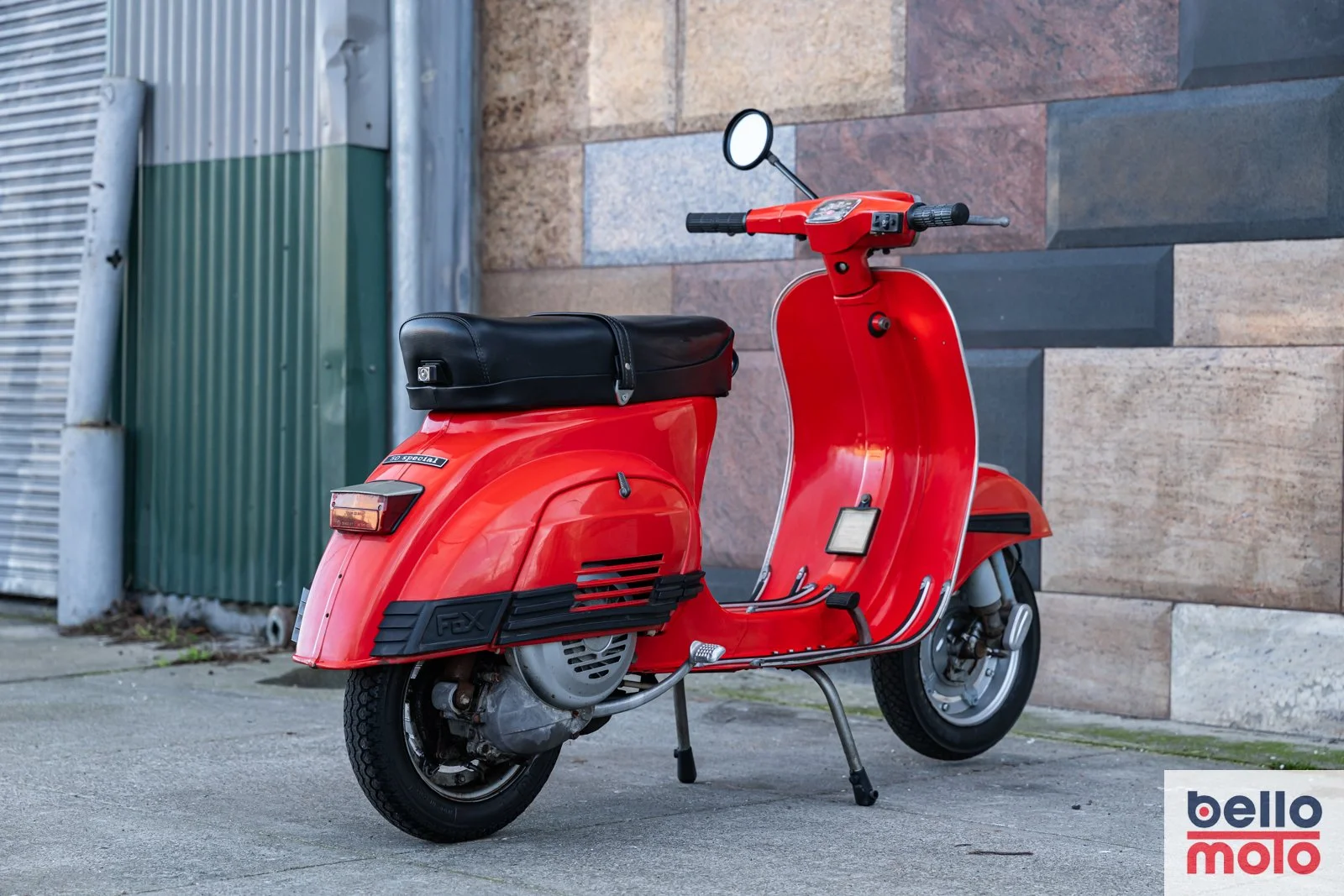 BM474 Vespa 50 Special Rossa_1600px-87.jpg