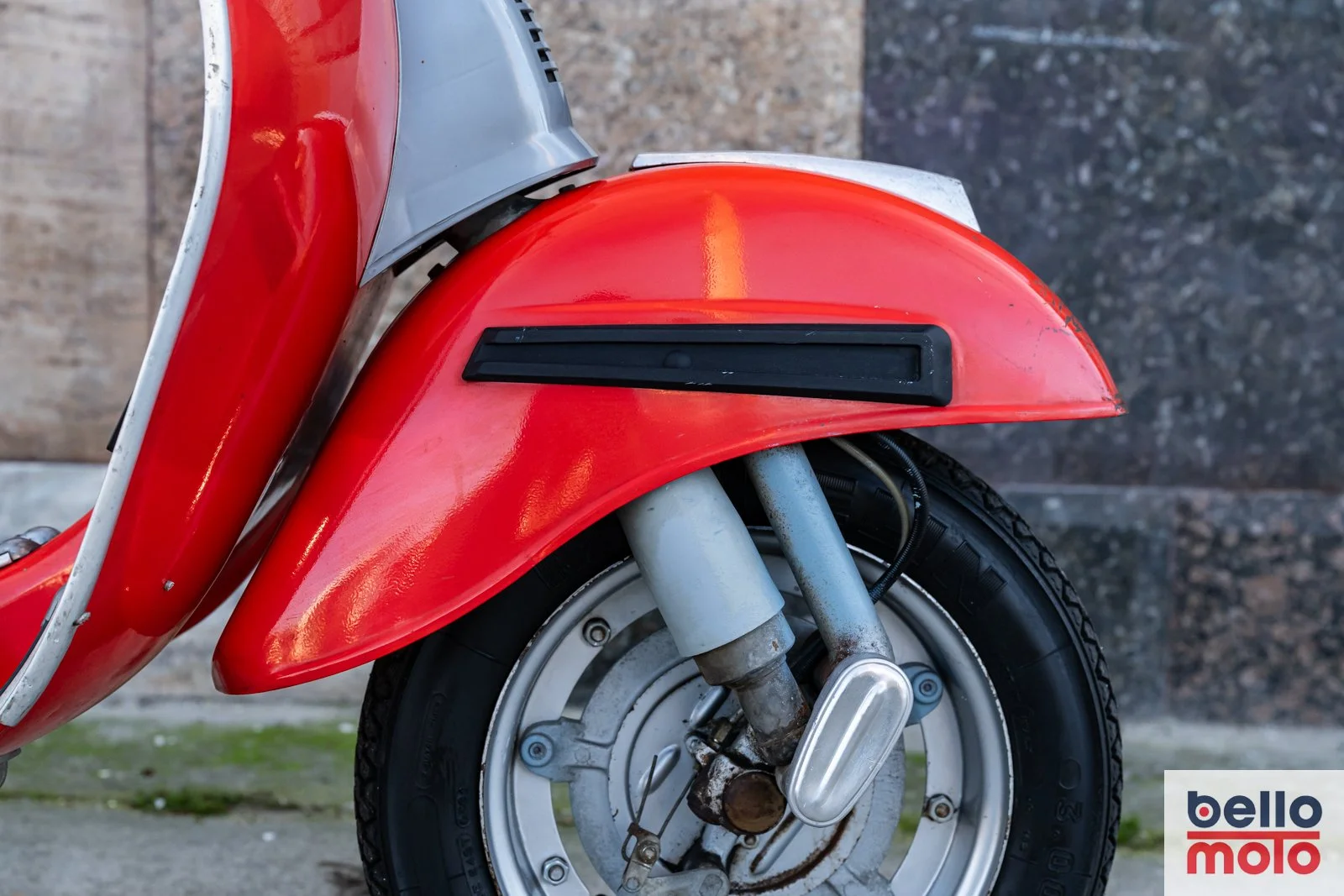 BM474 Vespa 50 Special Rossa_1600px-115.jpg