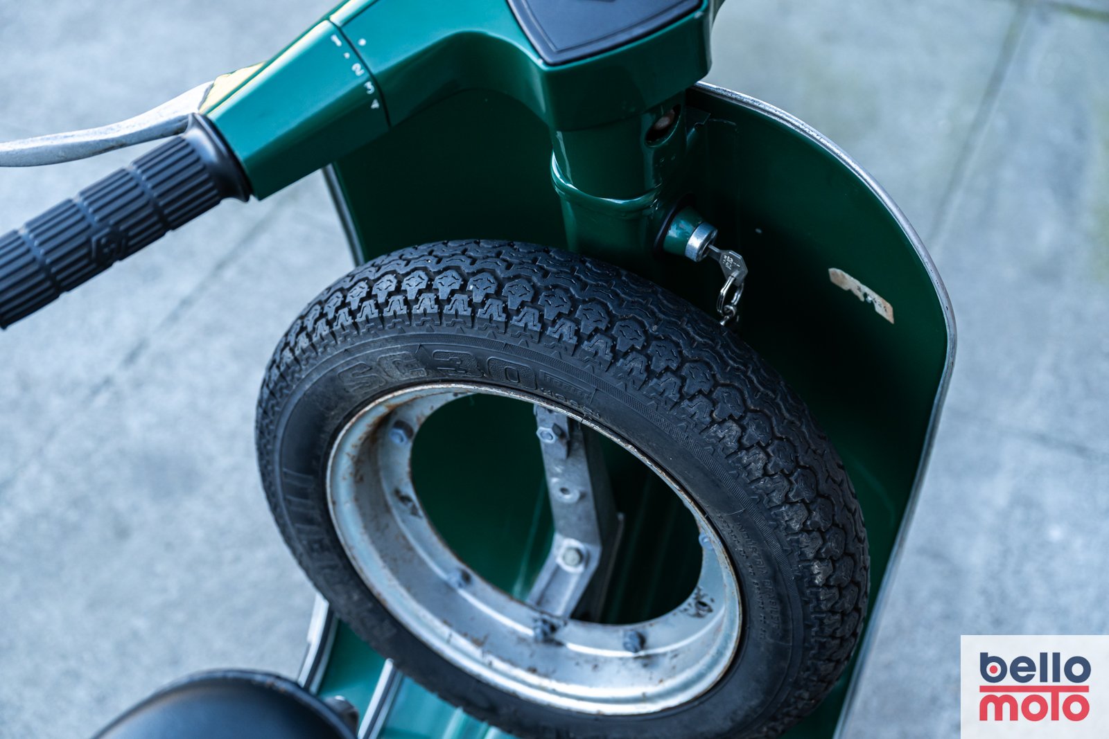 BM475 Vespa 50 Special Verde_1600px-24.jpg