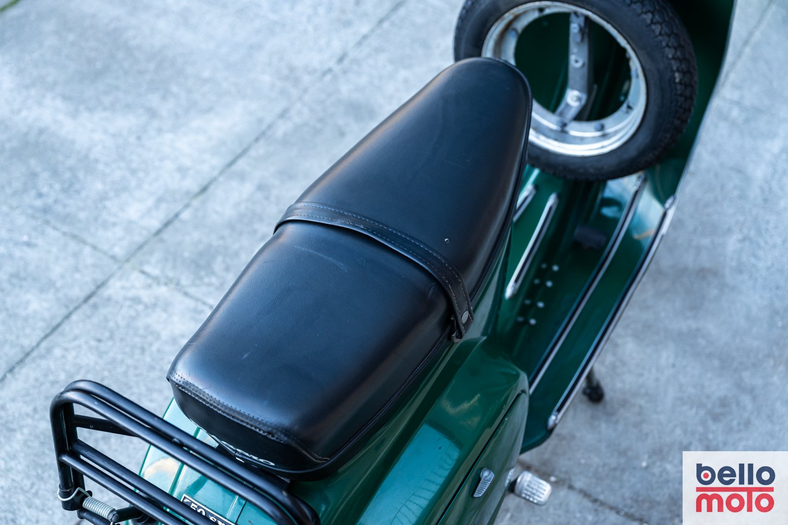 BM475 Vespa 50 Special Verde_1600px-27.jpg