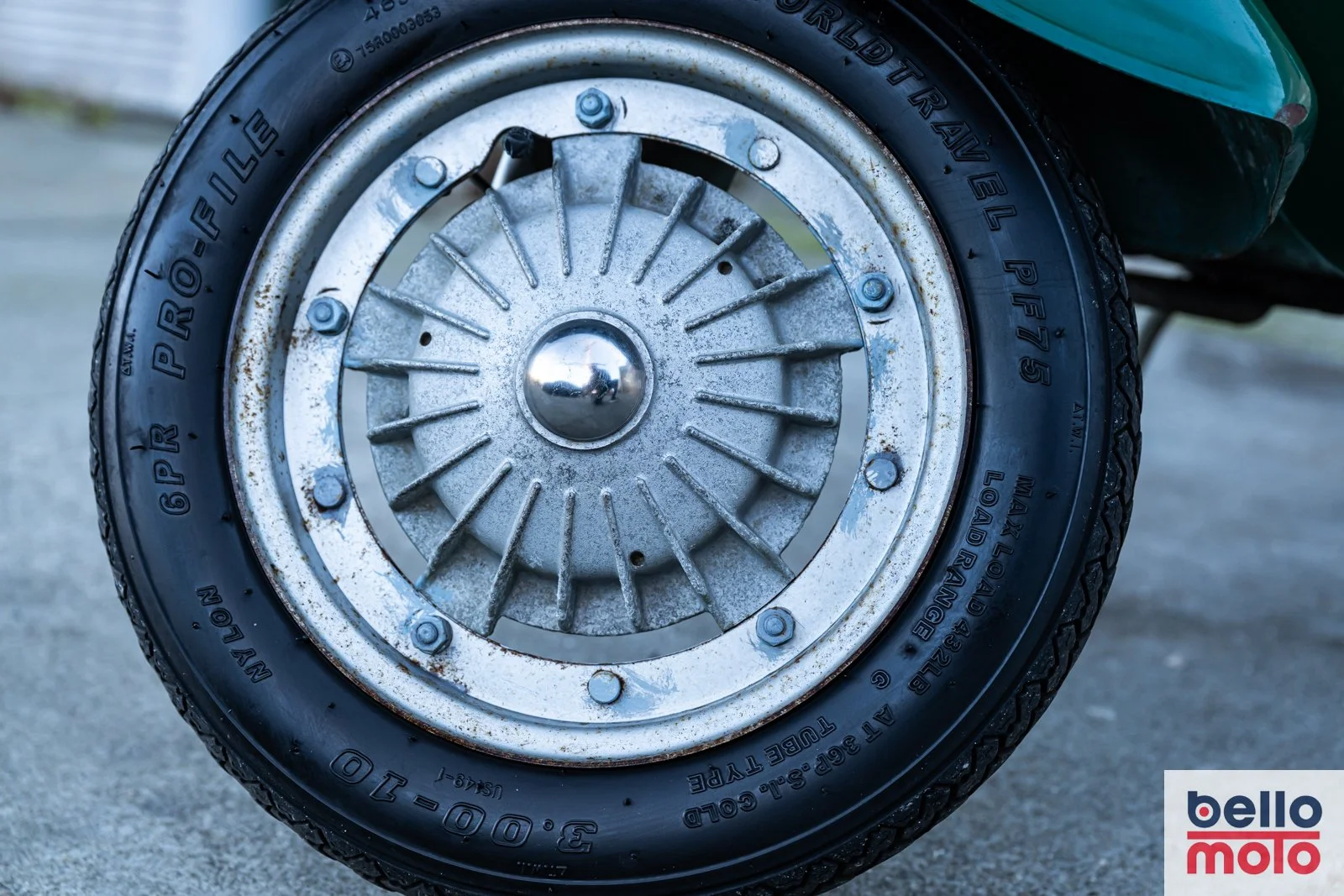 BM475 Vespa 50 Special Verde_1600px-40.jpg