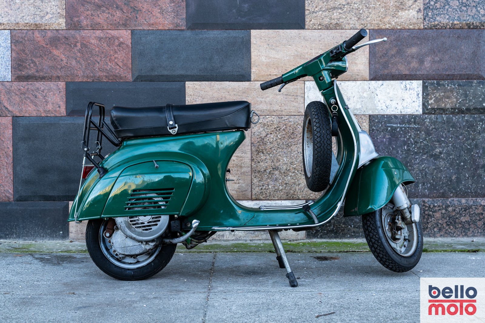 BM475 Vespa 50 Special Verde_1600px-86.jpg