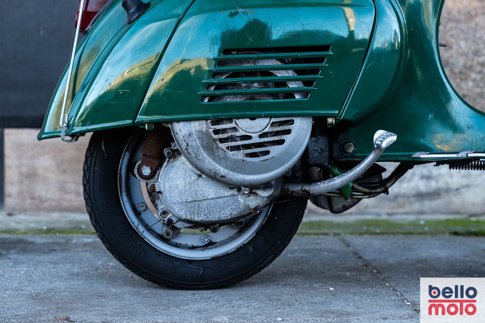 BM475 Vespa 50 Special Verde_1600px-89.jpg