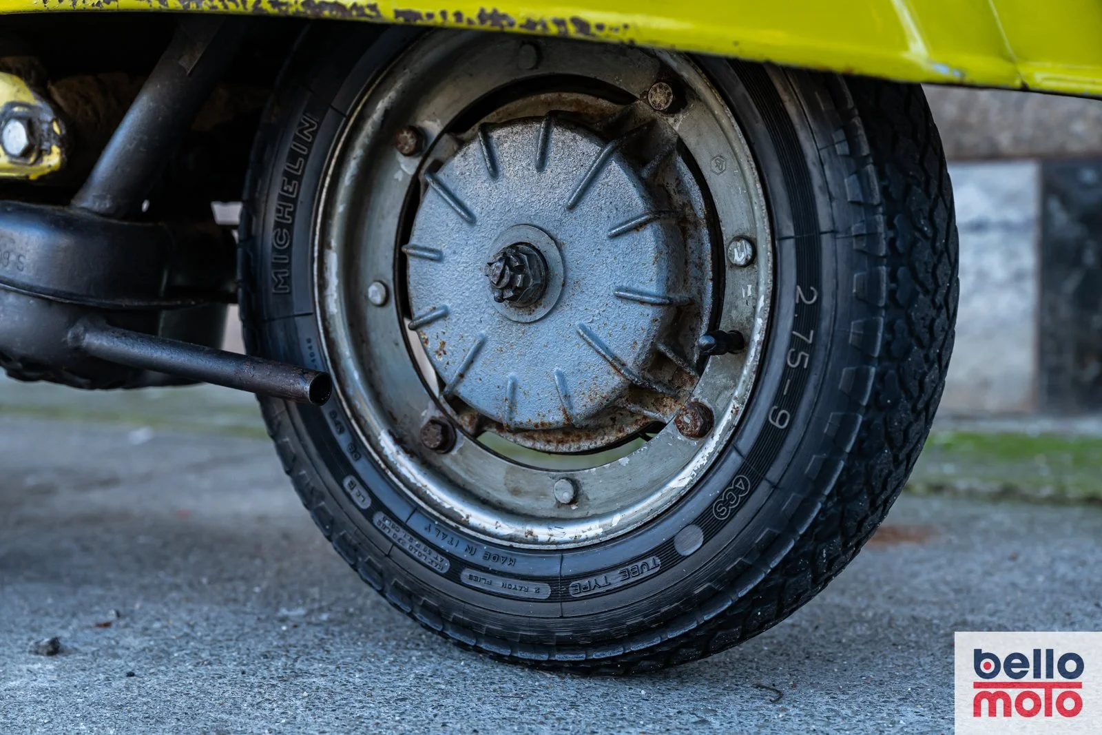 BM476 Vespa 50 Special Mustard_1600px-44.jpg