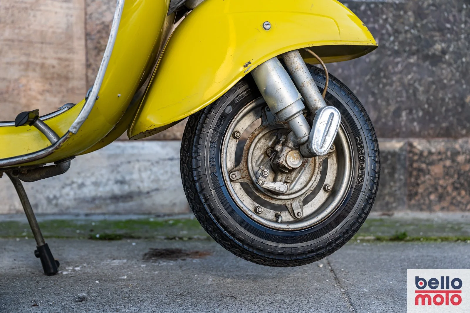 BM476 Vespa 50 Special Mustard_1600px-119.jpg