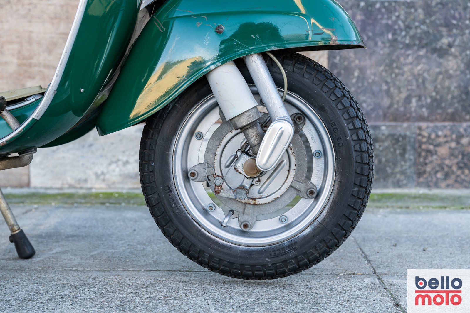 BM478 Vespa 50 Special Verde_1600px-81.jpg