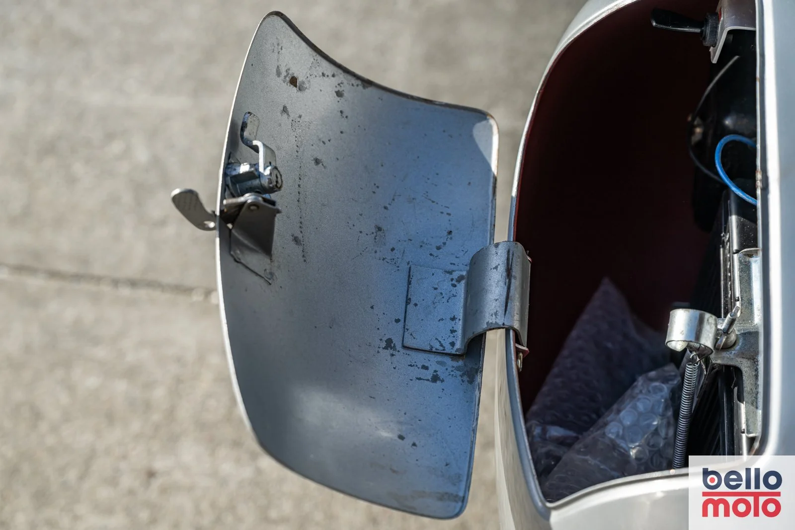 BM481 1960 Vespa GS150 VS5_1600px-20.jpg