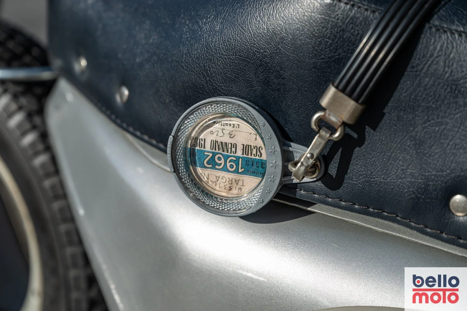 BM481 1960 Vespa GS150 VS5_1600px-21.jpg