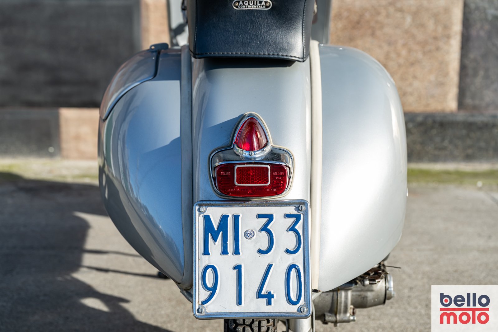 BM481 1960 Vespa GS150 VS5_1600px-81.jpg