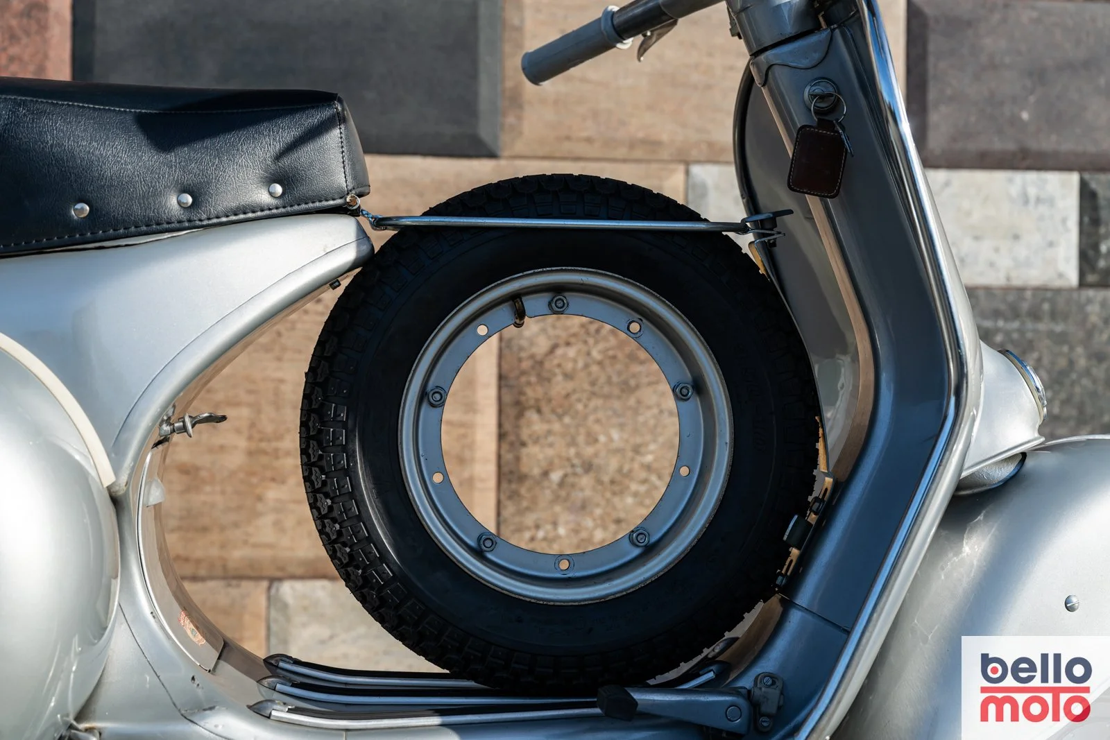 BM481 1960 Vespa GS150 VS5_1600px-105.jpg