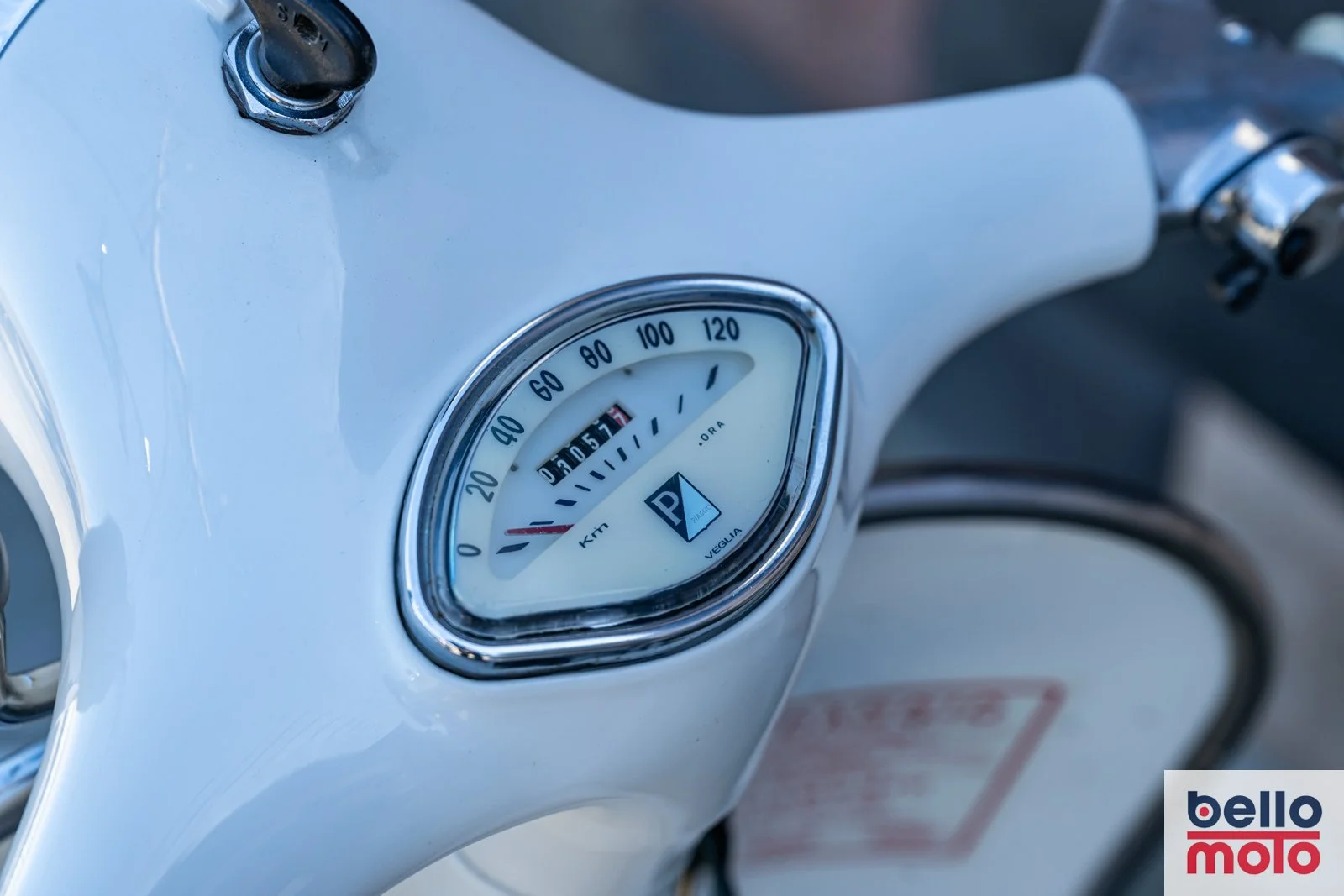 BM482 1962 Vespa GS 160 Series 1_1600px-22.jpg