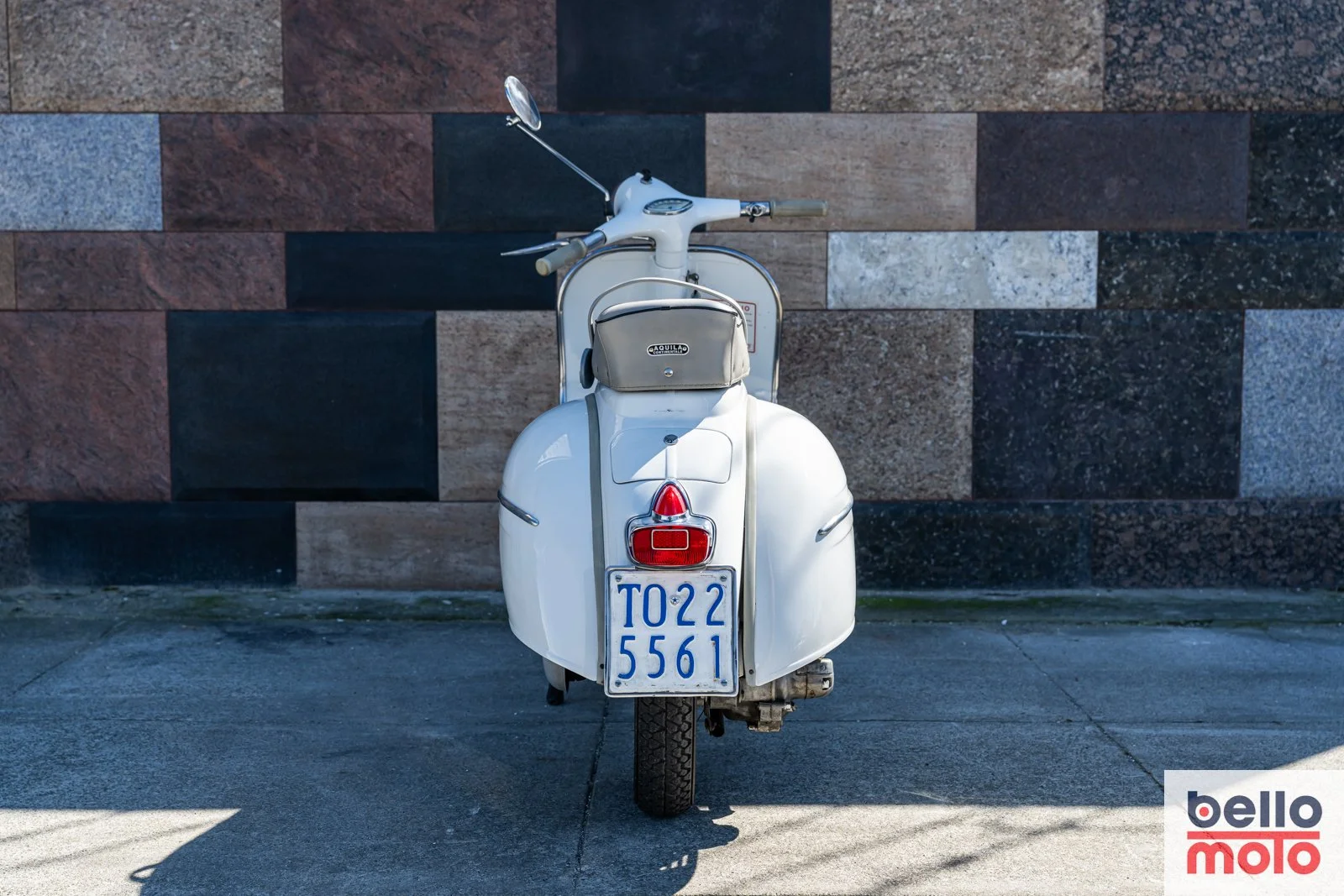 BM482 1962 Vespa GS 160 Series 1_1600px-57.jpg