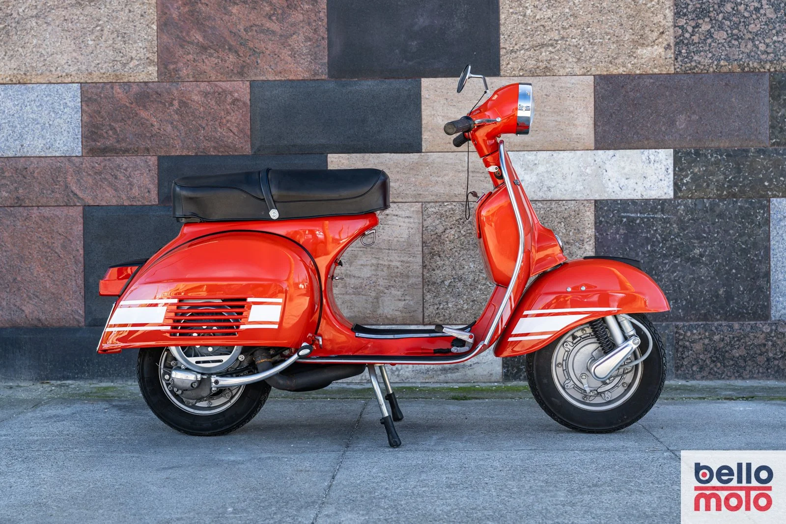 BM483 1975 Vespa Rally 200 Rossa_1600px-98.jpg