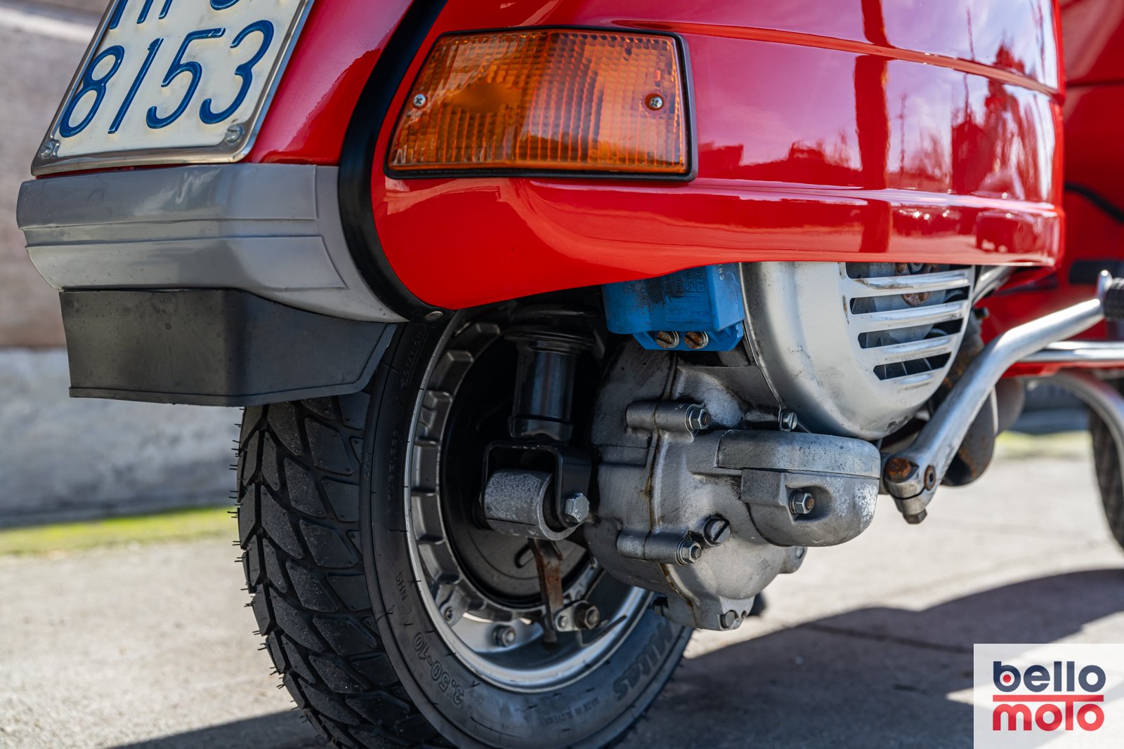 BM486 1982 Vespa P200E Rossa_1600px-66.jpg