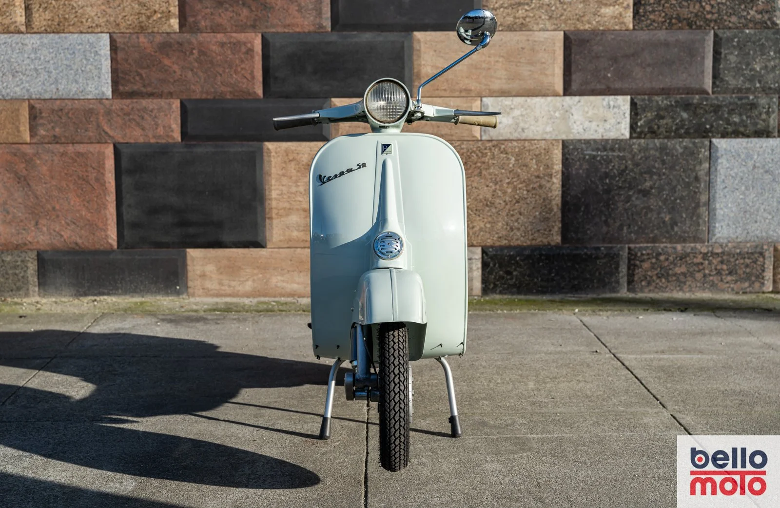 BM492-ITA167 1967 Vespa %22N%22 50-75 cc._1600px-3.jpg
