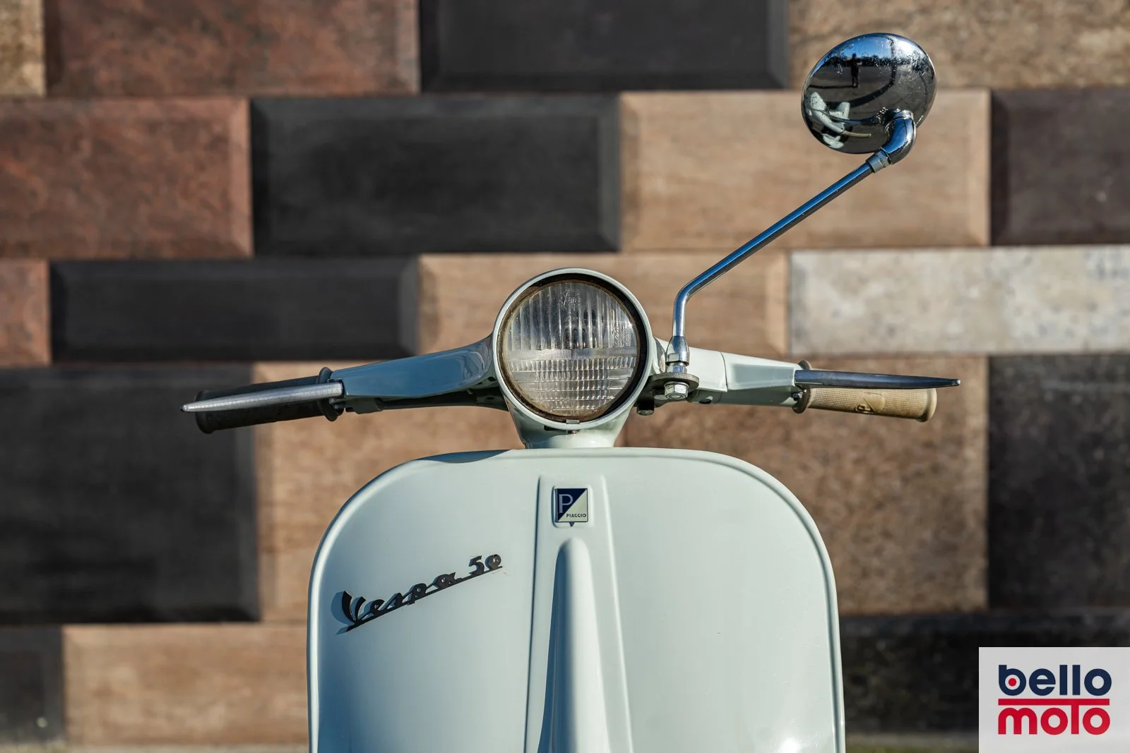 BM492-ITA167 1967 Vespa %22N%22 50-75 cc._1600px-4.jpg