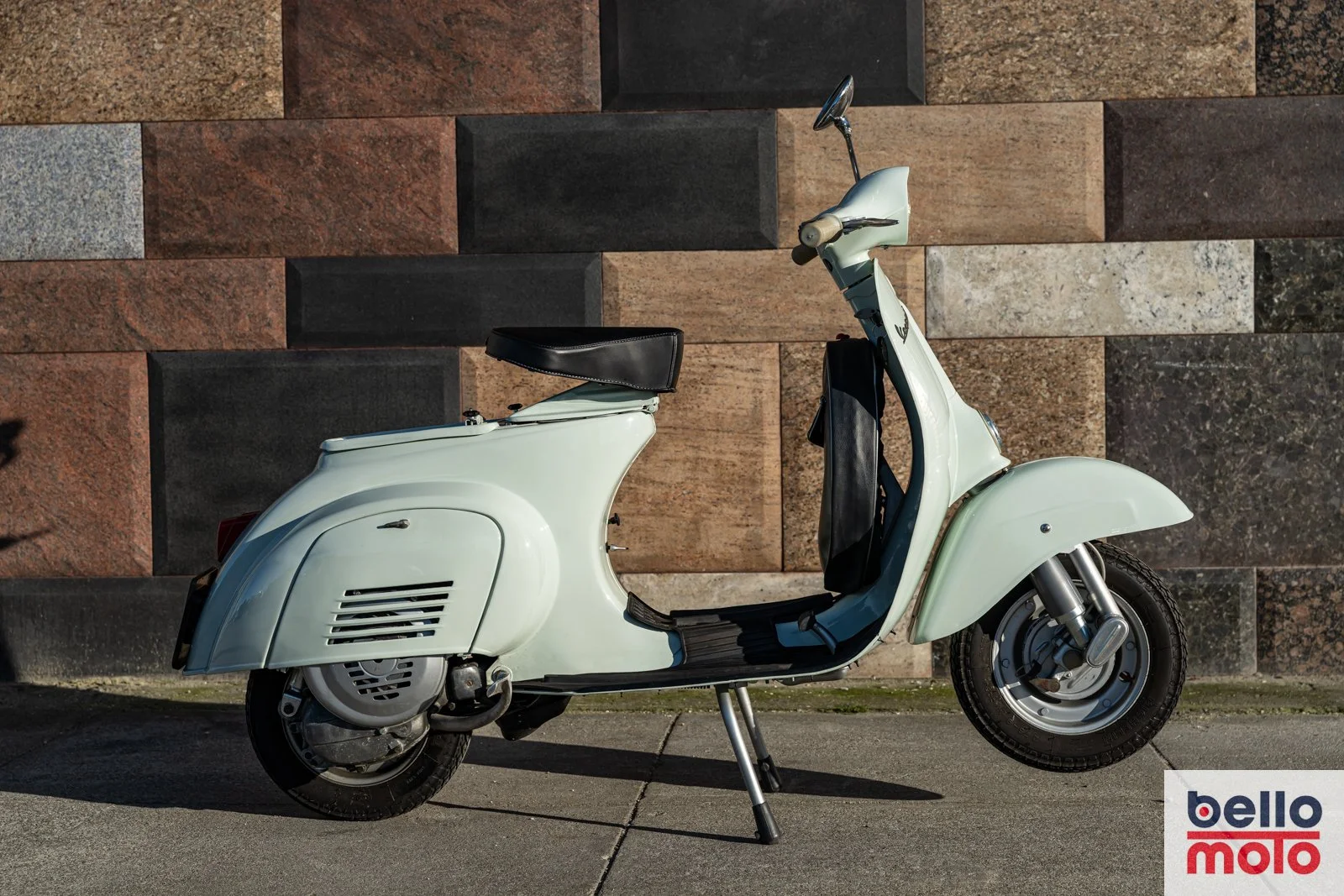 BM492-ITA167 1967 Vespa %22N%22 50-75 cc._1600px-43.jpg