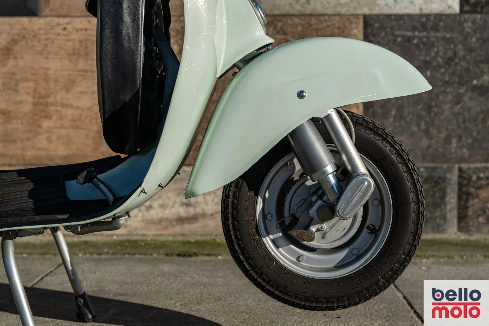 BM492-ITA167 1967 Vespa %22N%22 50-75 cc._1600px-46.jpg
