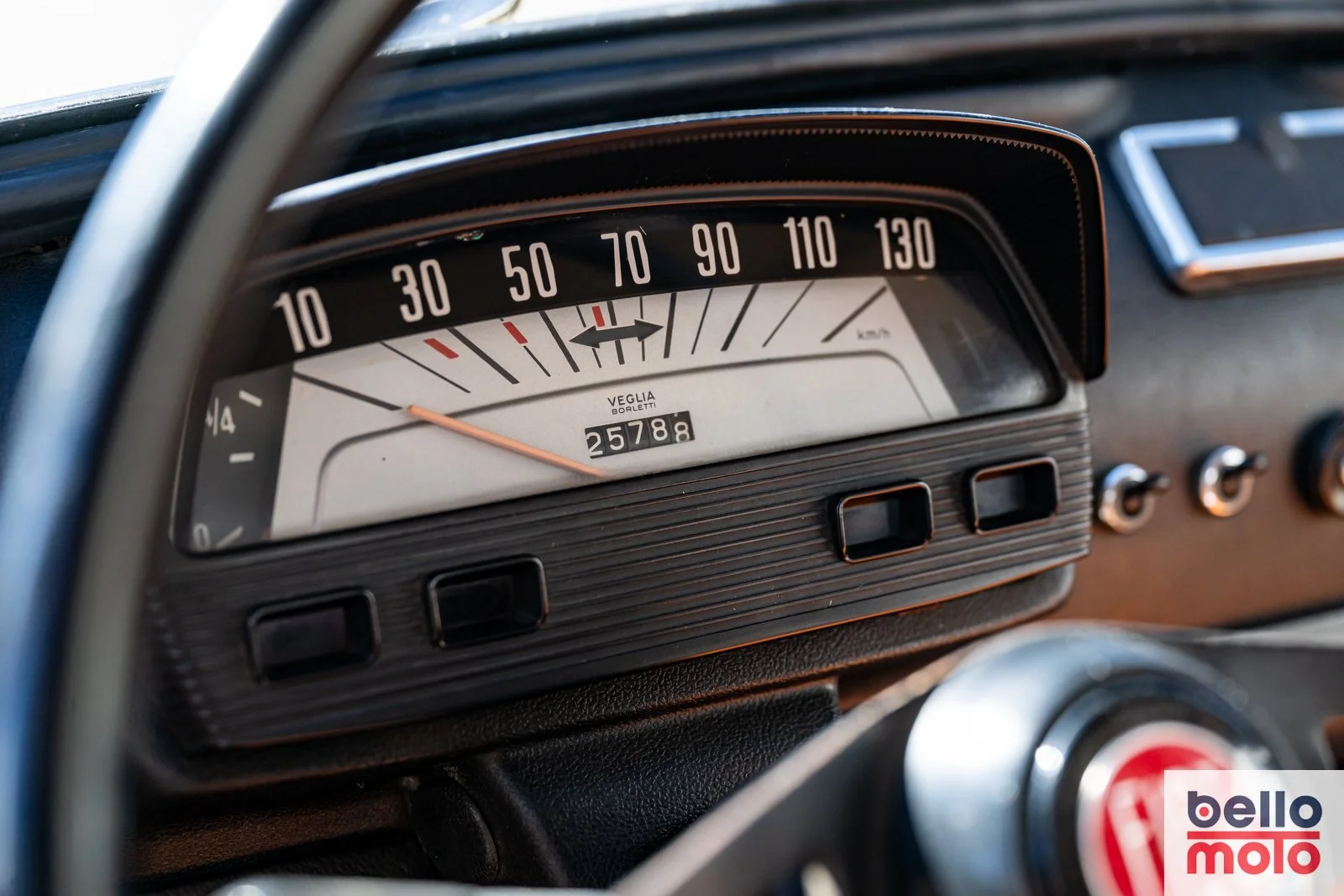 D337 - 1972 Fiat 500_1600px-21.jpg