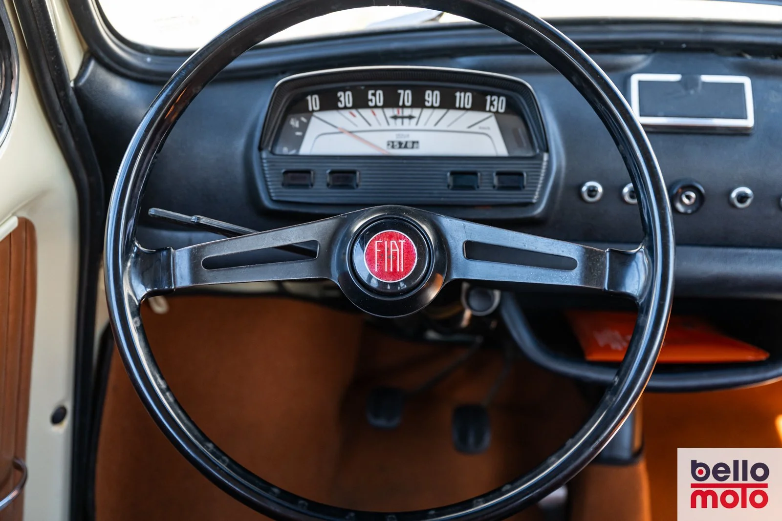 D337 - 1972 Fiat 500_1600px-77.jpg