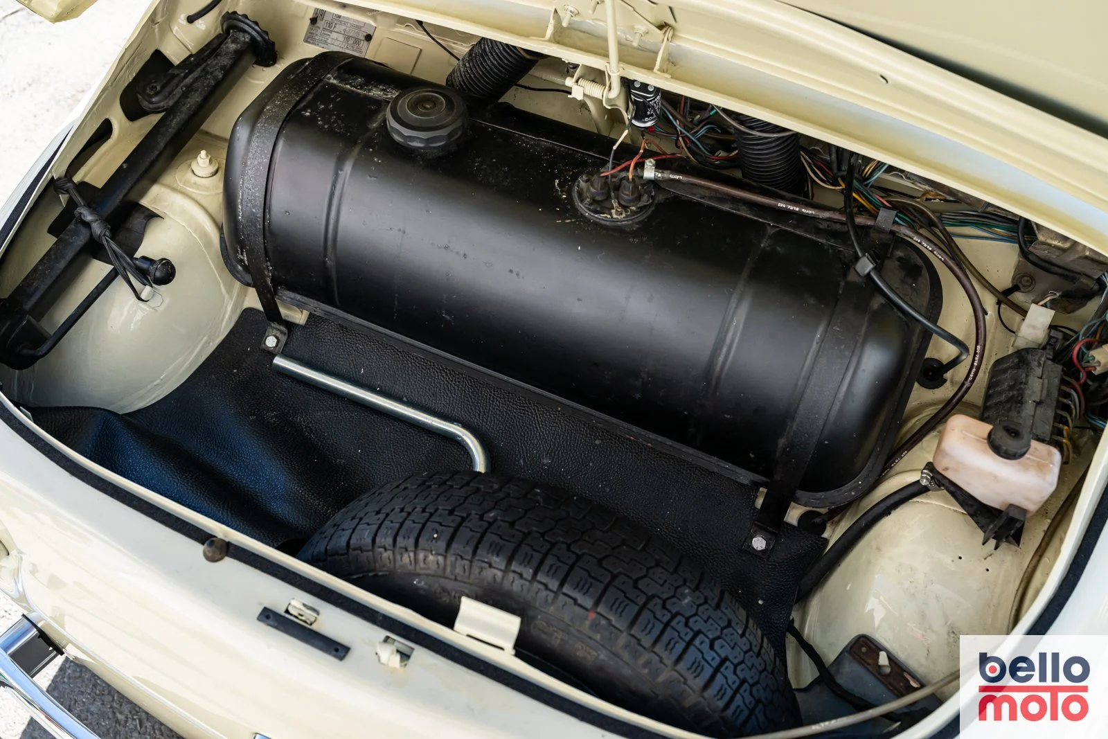 D337 - 1972 Fiat 500_1600px-85.jpg