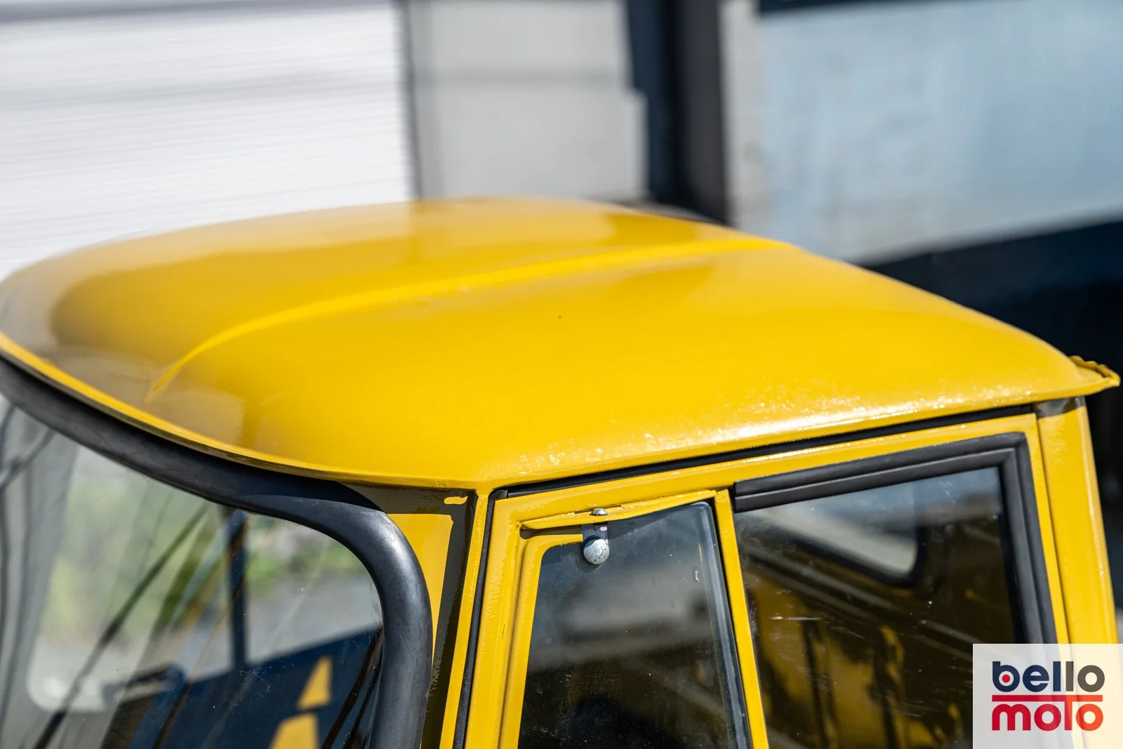 BM443 - 1981 P601 MUSTARD YELLOW Vin - MPM2T58916_1600px-65.jpg