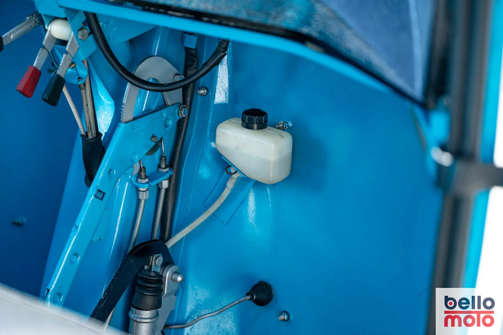BM445 - 1995 P501 BLUE Vin -  MPR2T55944_1600px-45.jpg