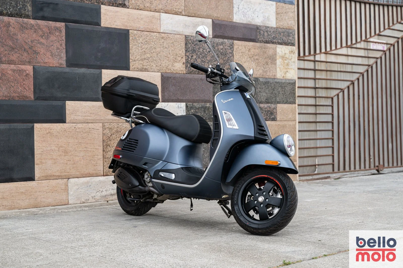 BM500 - Vespa Sei Giorni - 1600px-81.jpg