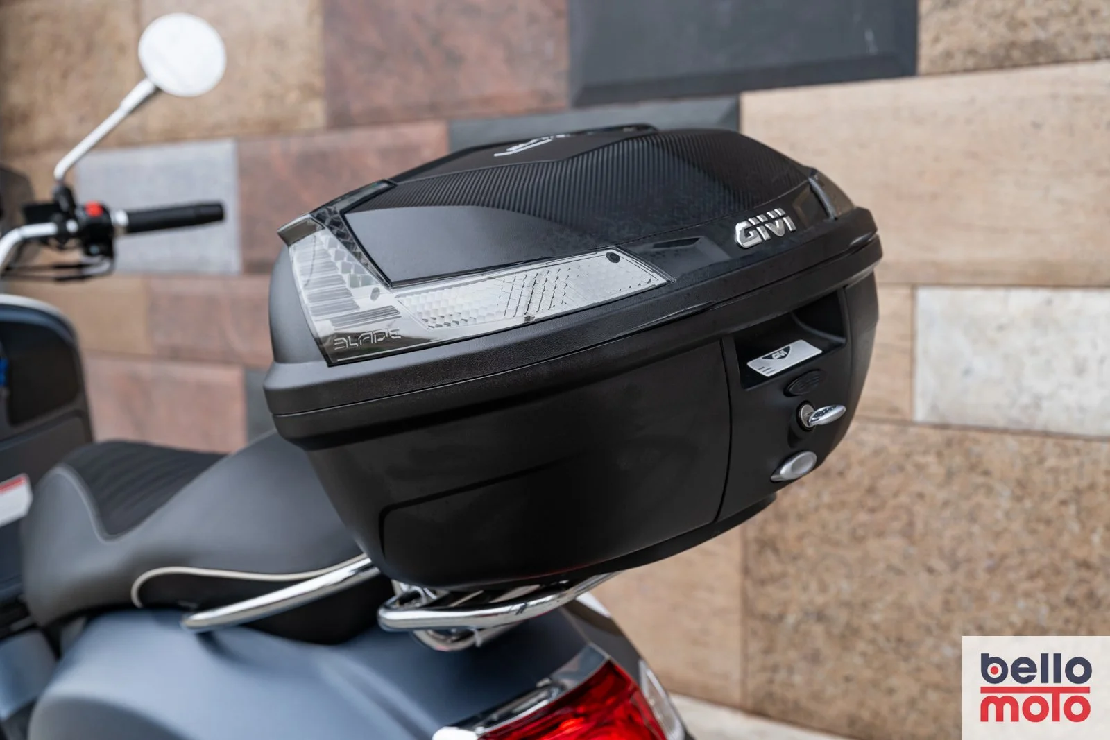 BM500 - Vespa Sei Giorni - 1600px-9.jpg