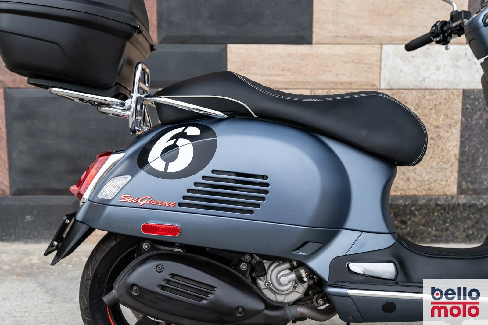 BM500 - Vespa Sei Giorni - 1600px-120.jpg