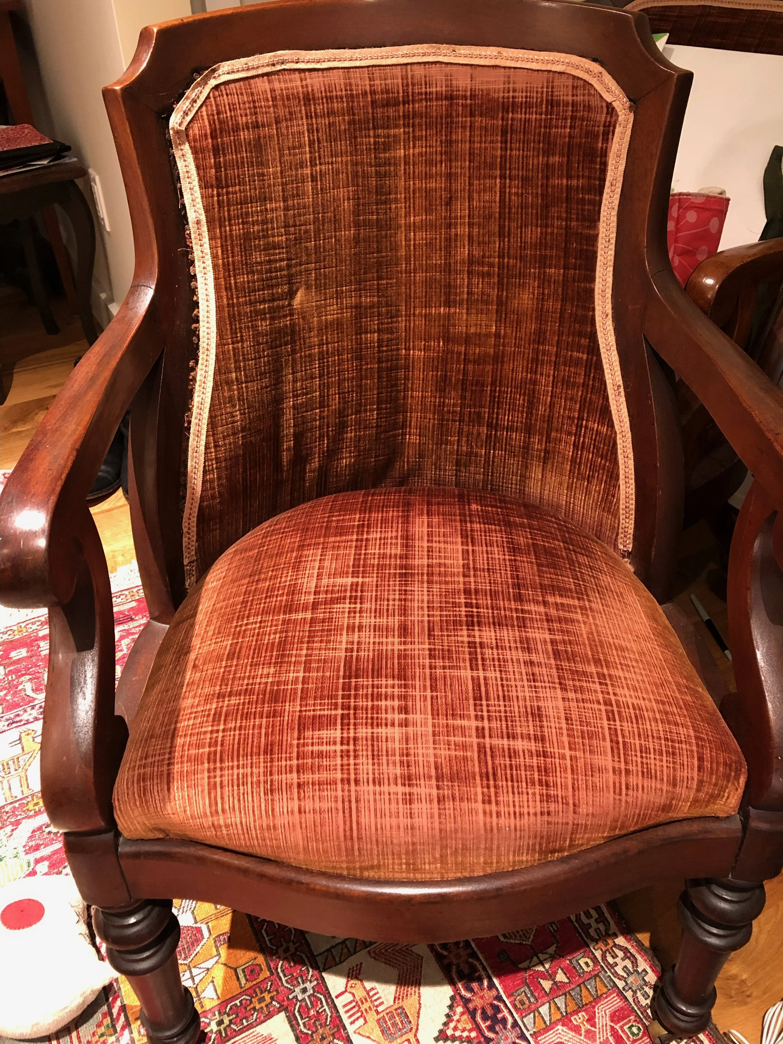 Hannon (2) Chair Before.jpeg