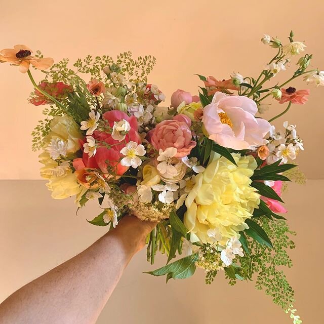 Bouquet beauty delivered to a special flower-loving bride this morning... ALL local flowers and foliage, from my gardens and from @arcanagardens ... what an abundant time of year! @gabi.brrwclff I hope you have an amazing day today with your husband 