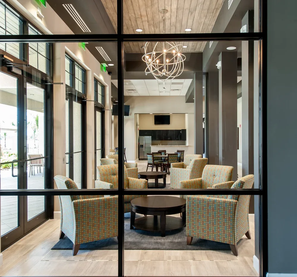 Commercial Showcase Image 8
