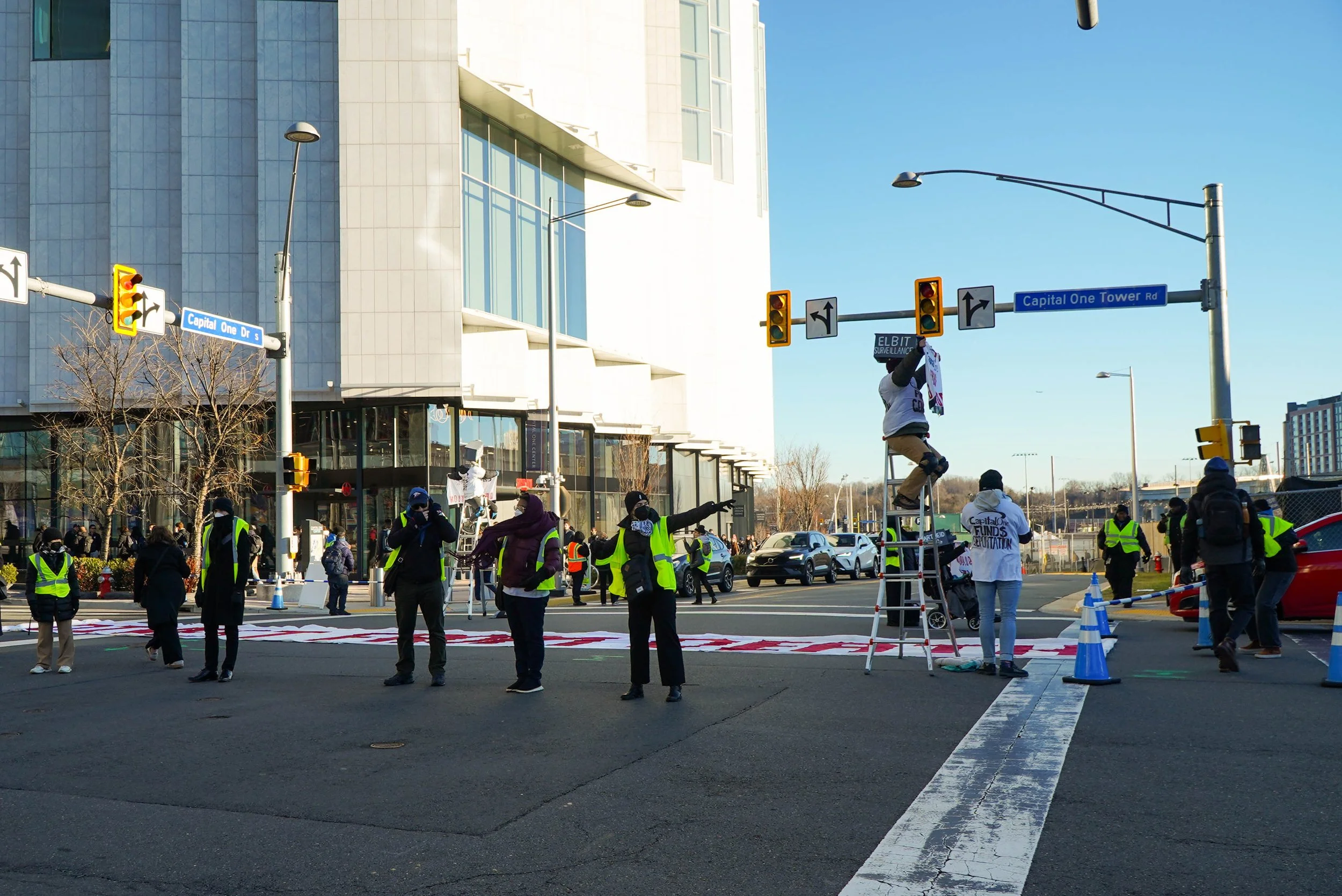 cap one protest 9 - photos from @Morzco.jpg