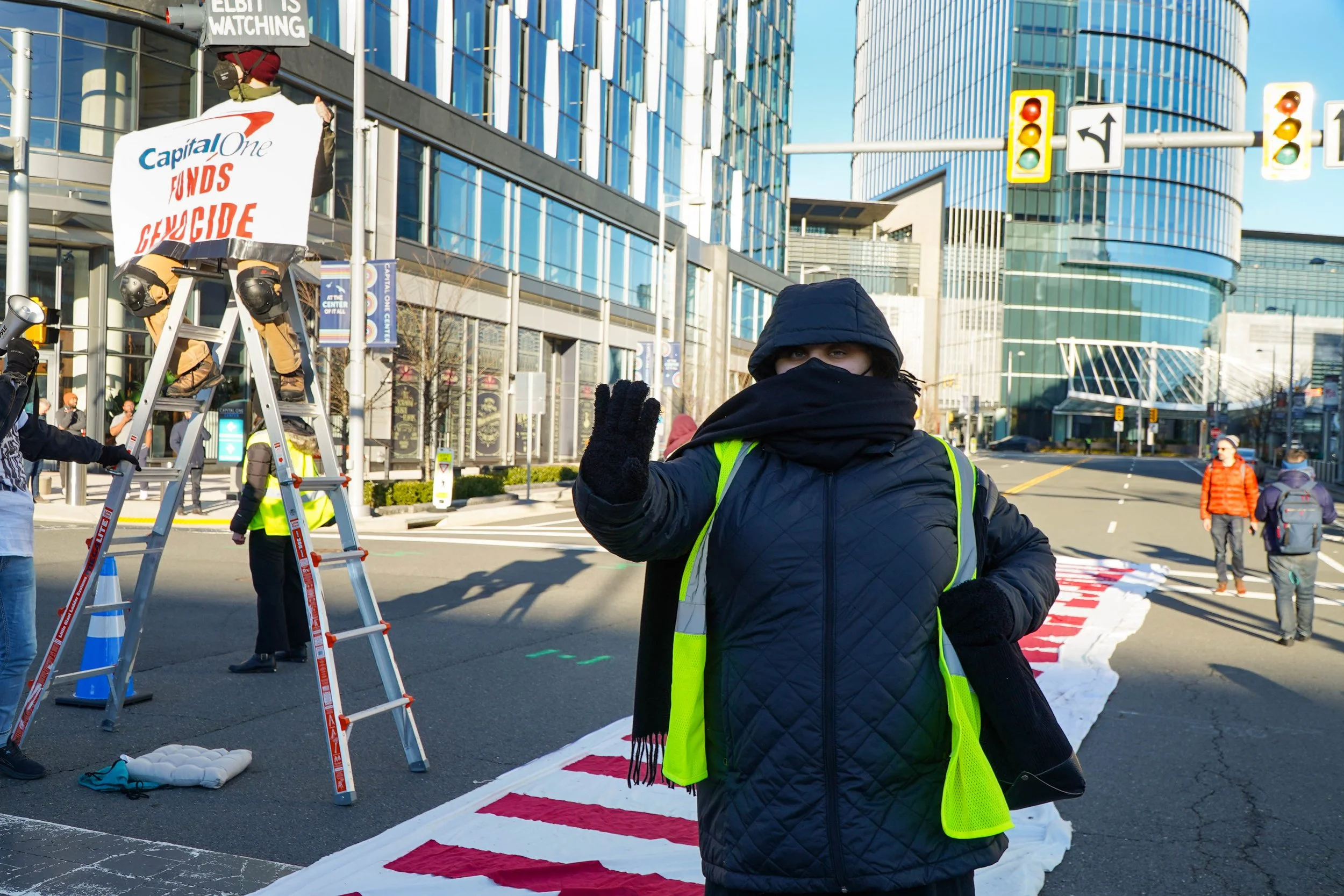 cap one protest 30 - photos from @Morzco.jpg