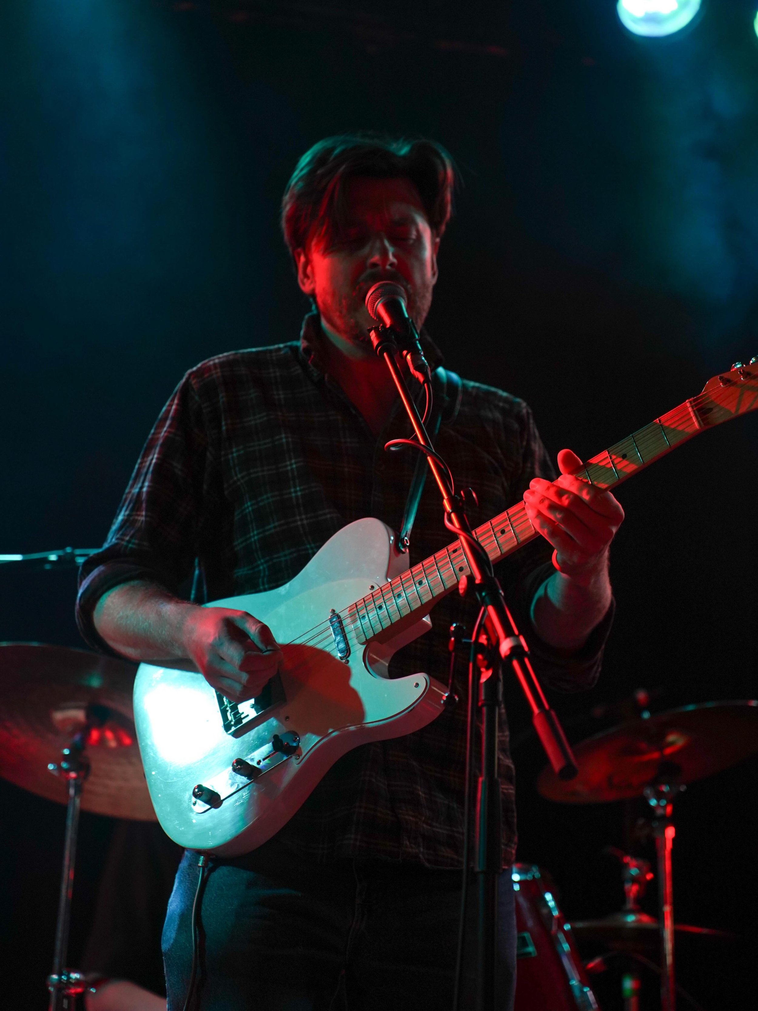 I finally got a chance to go to my first local show since moving to Bristol. Had a great time at The Lanes watching @wyrd_mons, @xav_xav_xav and @robi_mitch. Glad I brought my camera to snap these pics. The whole show was a vibe. 💜🪩