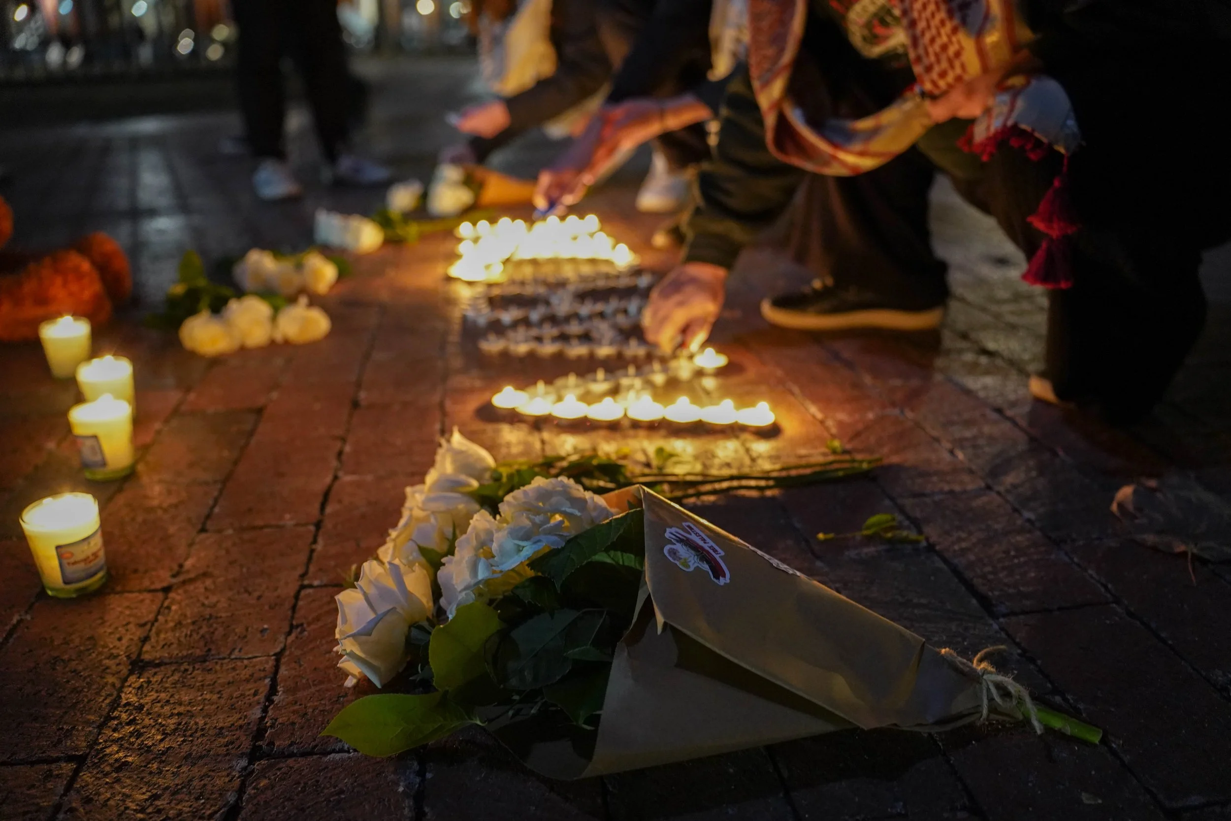 flowers candles 1.jpg