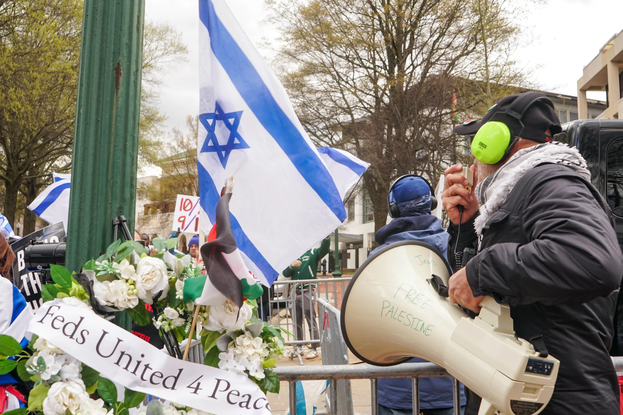 KI counter protesters Haithem 1.jpg