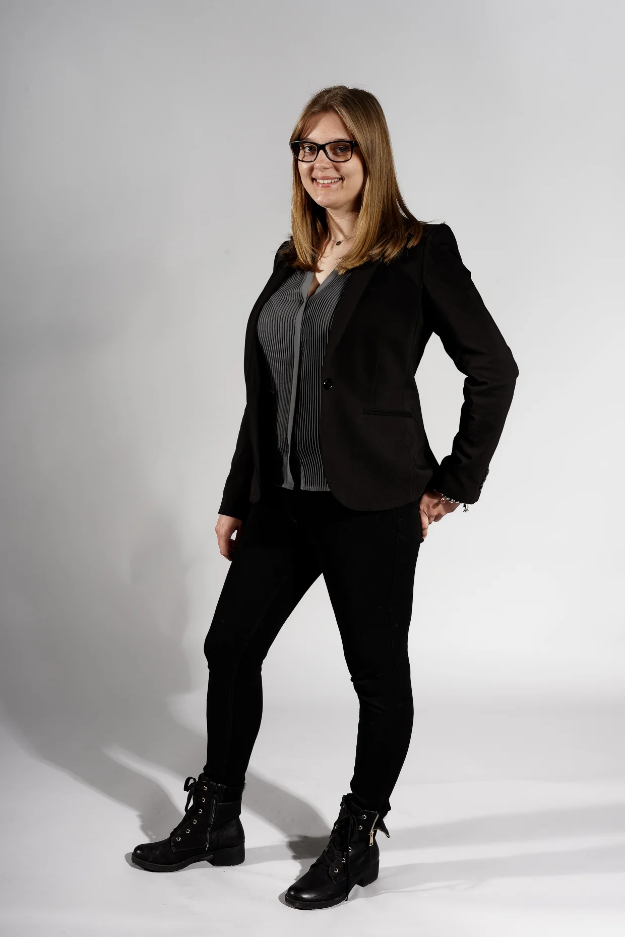 LHC - Team Hotesses - Day1 - 023 - 03 - LD.jpg