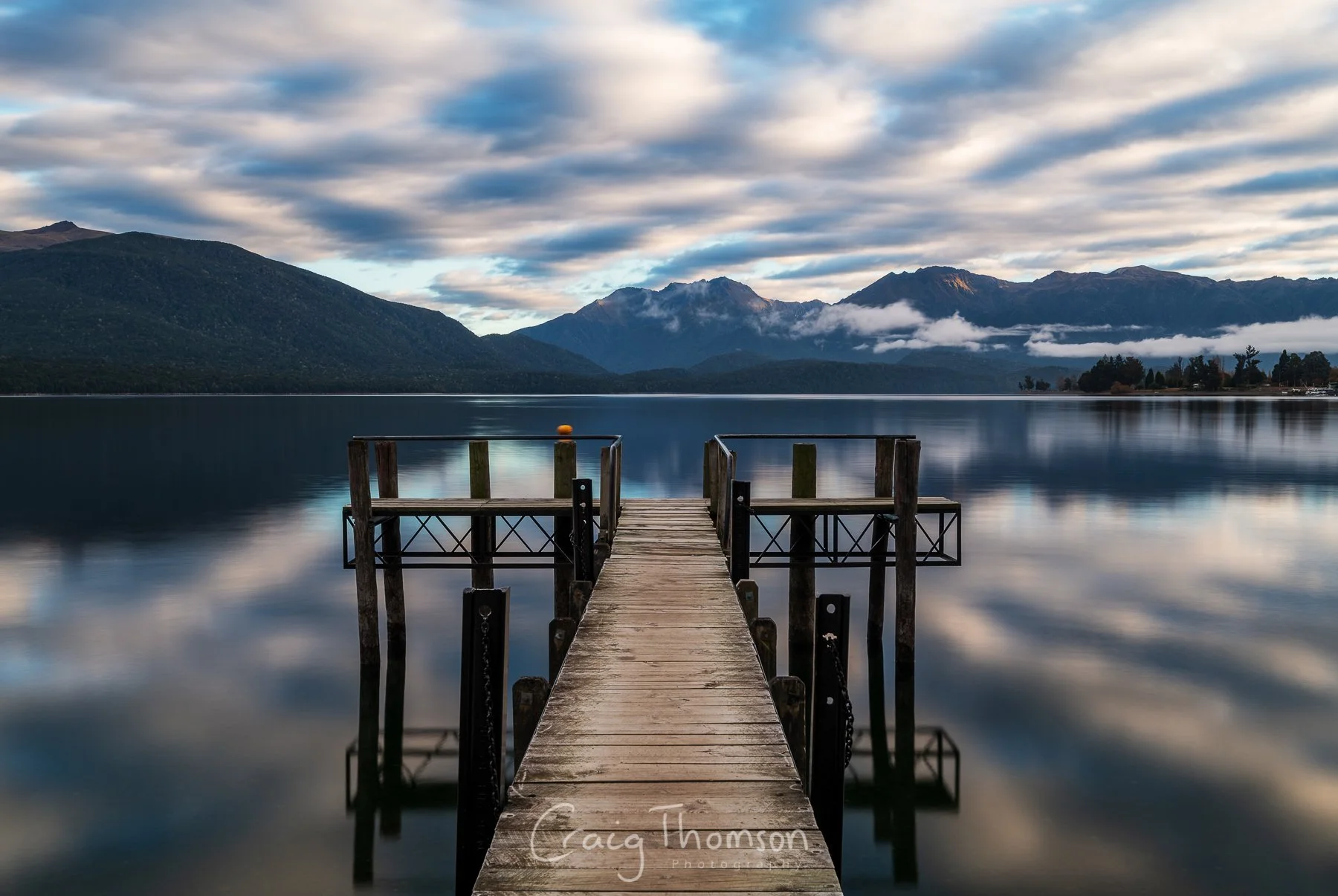 Te Anau Jetty.jpg