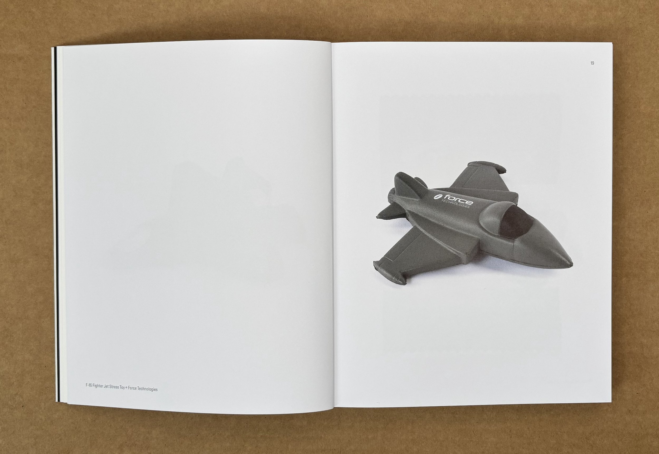 fighter jet.jpg