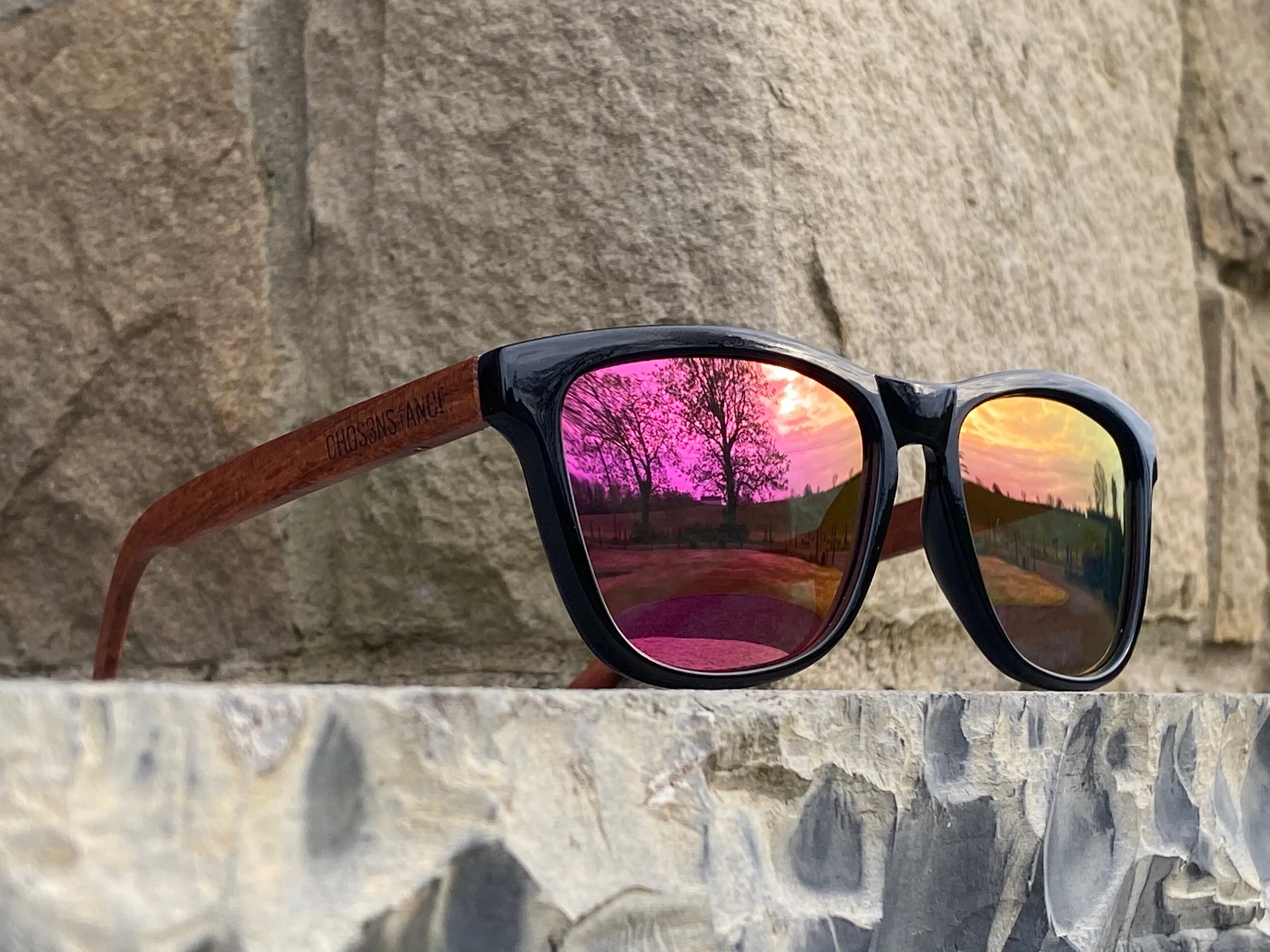 8C1EF885-416F-4DCE-9DC2-C070BF9771C5