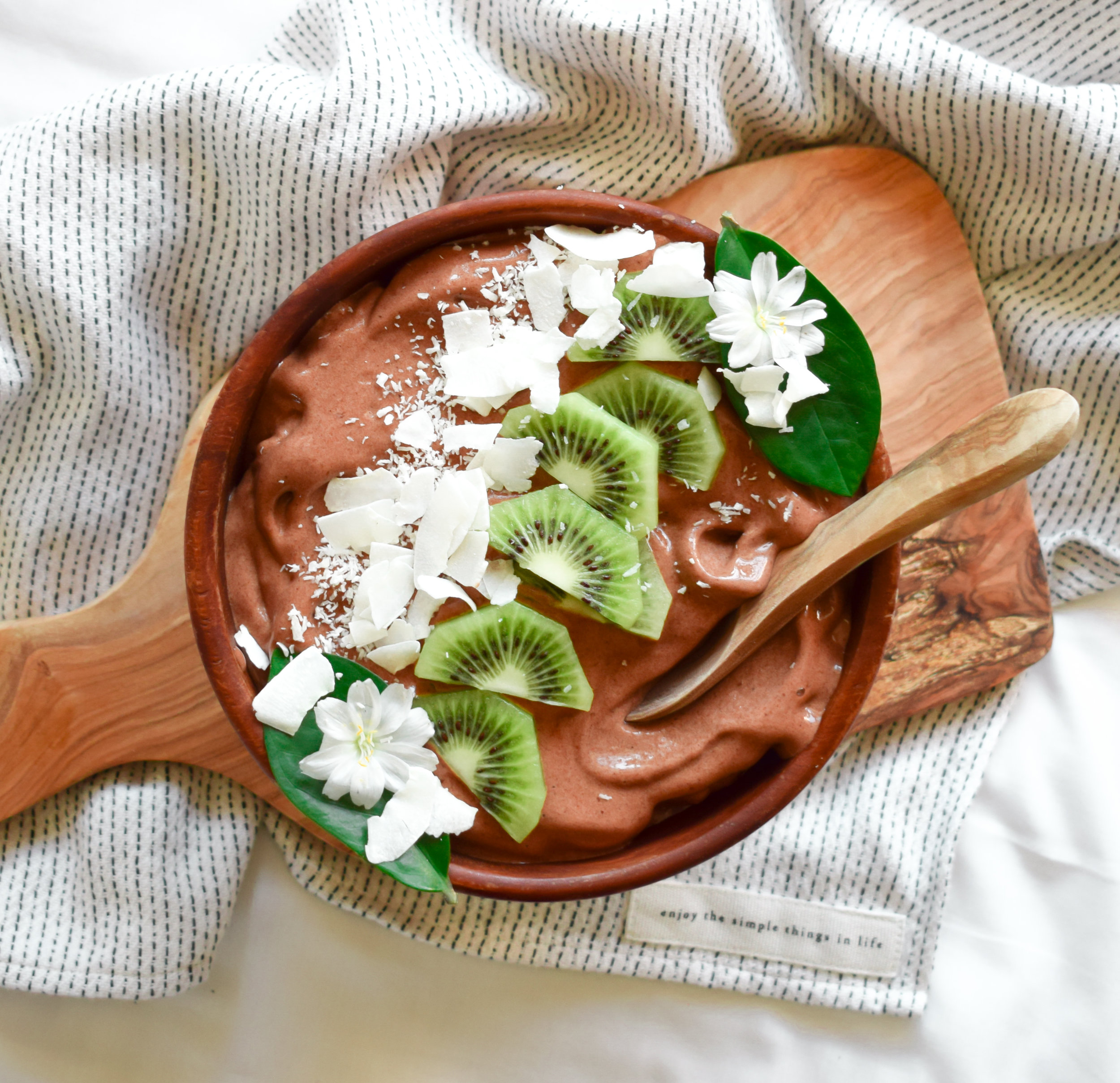 Chocolate N'ice Cream Kiwi Bowl