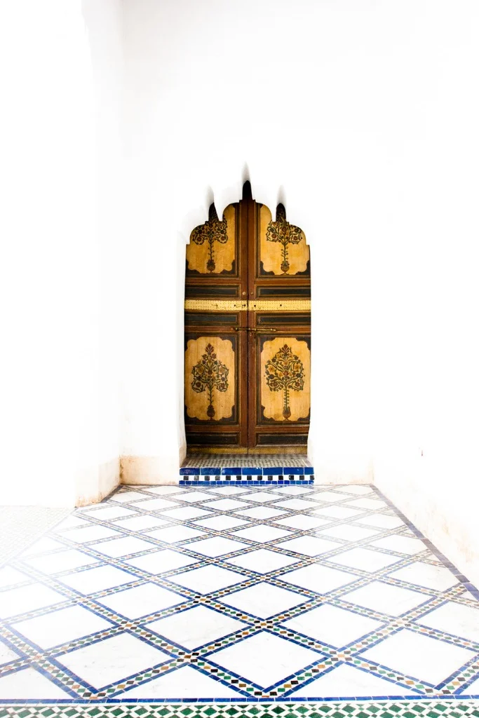 MARRAKECHtypical-moroccan-door-adorned-with-mosaics-pictureORIGINAL.jpg